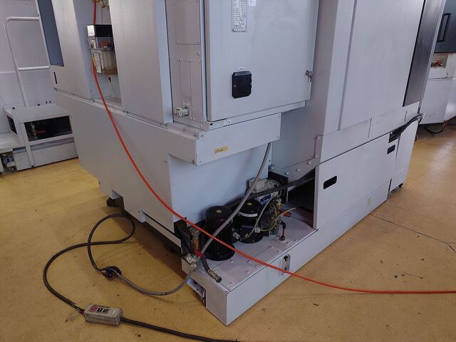MORI SEIKI DuraVertical5060 Vertical Machining Center Image 12