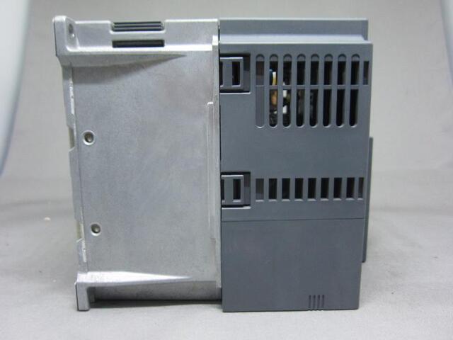 三菱電機 FR-E720-1.5K その他工具・機器周辺機器関連 の画像 3枚目