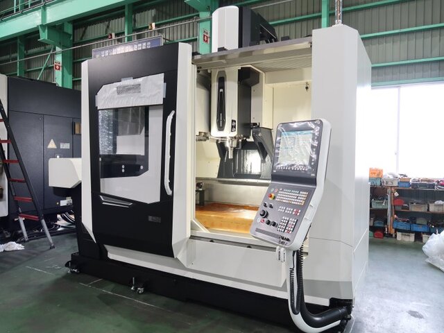 DMG MORI CMX1100V Vertical Machining Center Image 2