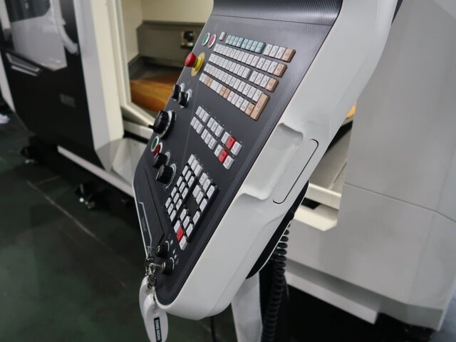 DMG MORI CMX1100V Vertical Machining Center Image 8