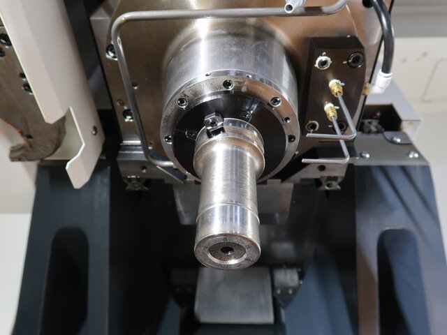DMG MORI CMX1100V Vertical Machining Center Image 14