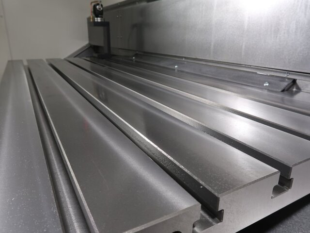 DMG MORI CMX1100V Vertical Machining Center Image 18