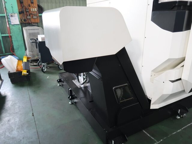 DMG MORI CMX1100V Vertical Machining Center Image 26
