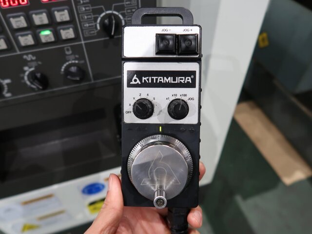 KITAMURA MACHINERY Mycenter-4XiD Vertical Machining Center Image 13