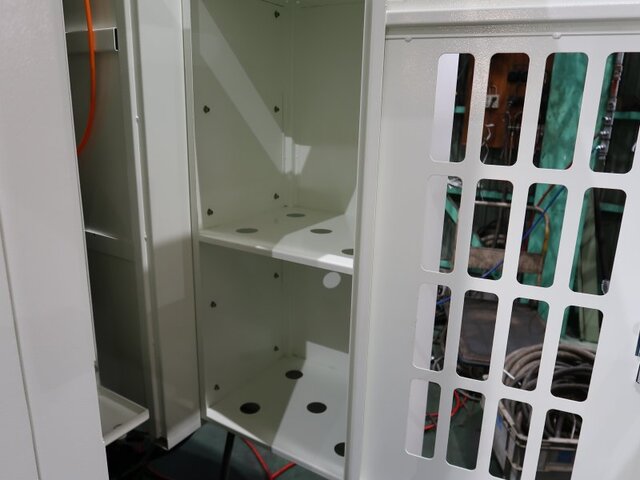 KITAMURA MACHINERY Mycenter-4XiD Vertical Machining Center Image 36