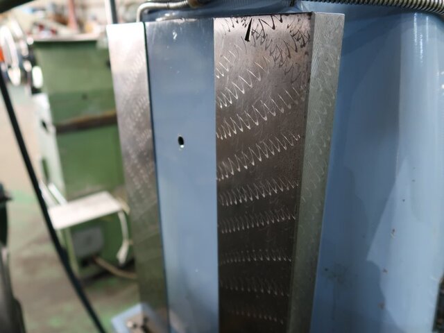 Iwashita NK-1R Vertical Milling Machine Image 23