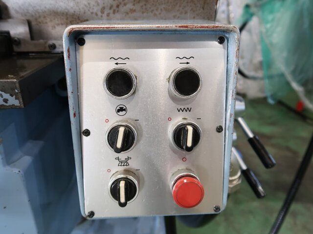 Iwashita NK-1R Vertical Milling Machine Image 24