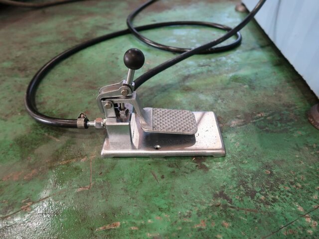 Iwashita NK-1R Vertical Milling Machine Image 28
