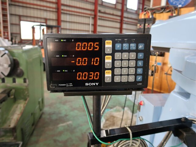 Iwashita NK-1R Vertical Milling Machine Image 29