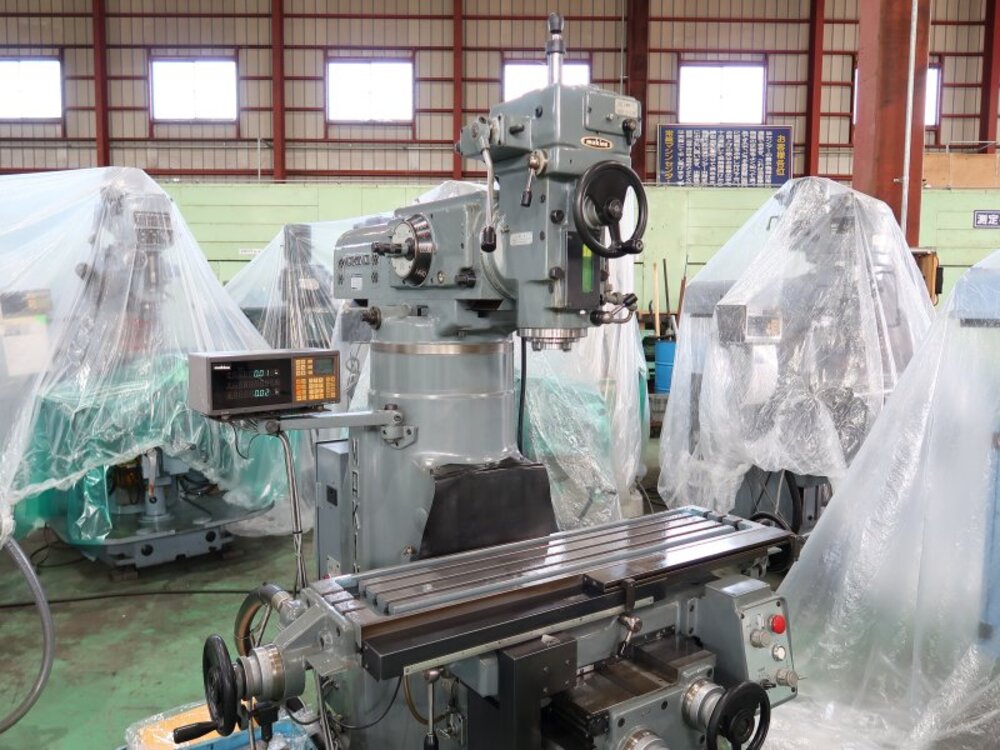 MAKINO KGJP-55 Vertical Milling Machine