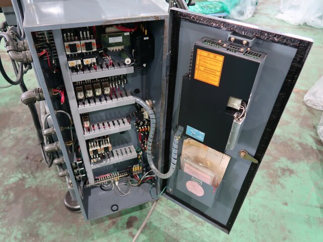牧野フライス製作所 KGJP-55 立型フライス盤 の画像 31枚目