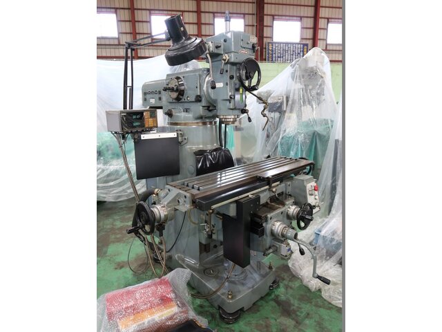 MAKINO KGJP-55 Vertical Milling Machine Image 3
