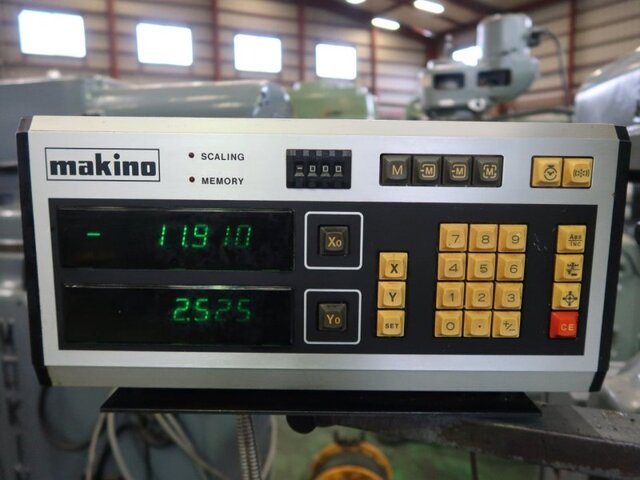 MAKINO KSJP Vertical Milling Machine Image 6