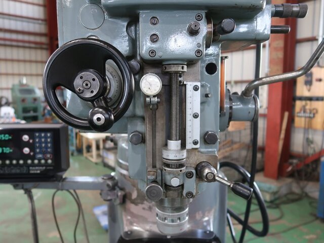 牧野フライス製作所 KSJP-55 立型フライス盤 の画像 6枚目