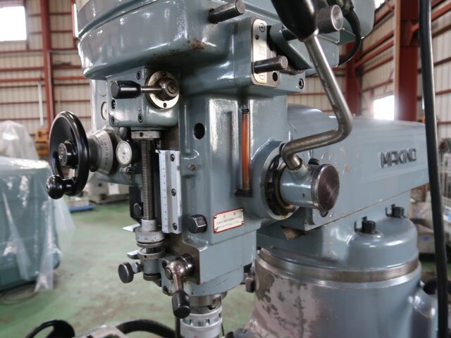 牧野フライス製作所 KSJP-55 立型フライス盤 の画像 8枚目