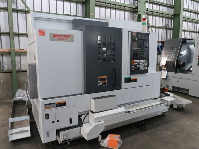 森精機製作所 NL2000Y/500 NC旋盤 の画像 1枚目