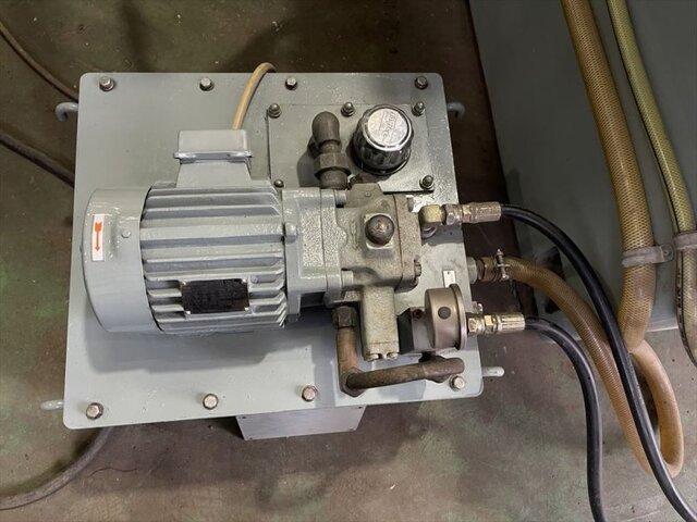 KONDO MACHINE WORKS CGK-1200H Cylindrical Grinder Image 31
