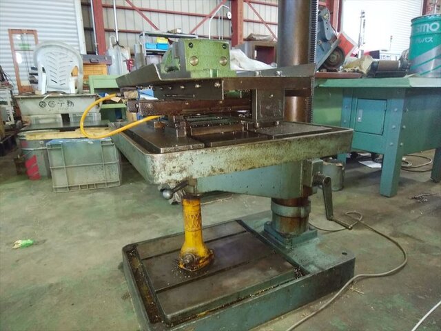 DOALL D-25150 Drilling Machine Image 4