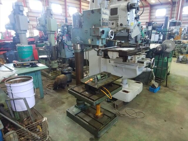DOALL D-25150 Drilling Machine Image 5