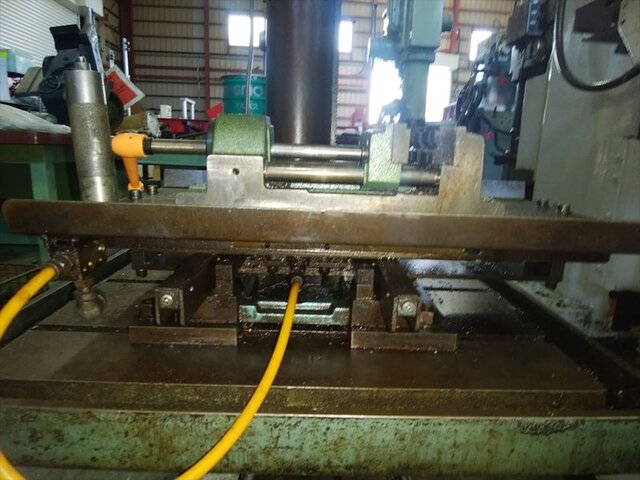DOALL D-25150 Drilling Machine Image 21