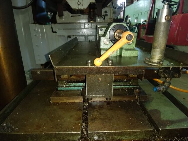 DOALL D-25150 Drilling Machine Image 24