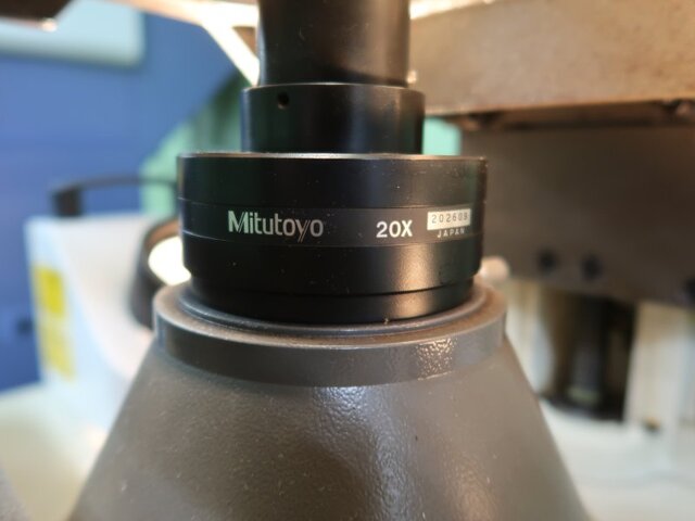 Mitutoyo PV-600A Projector Image 13