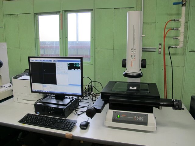 Mitutoyo QI-A2017C Microscope Image 1