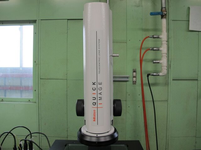 Mitutoyo QI-A2017C Microscope Image 9