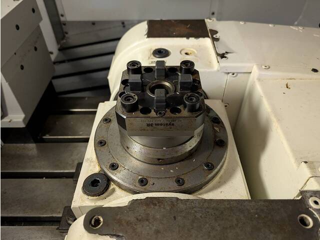MAKINO V22-5XR Double-column Machining Center Image 5