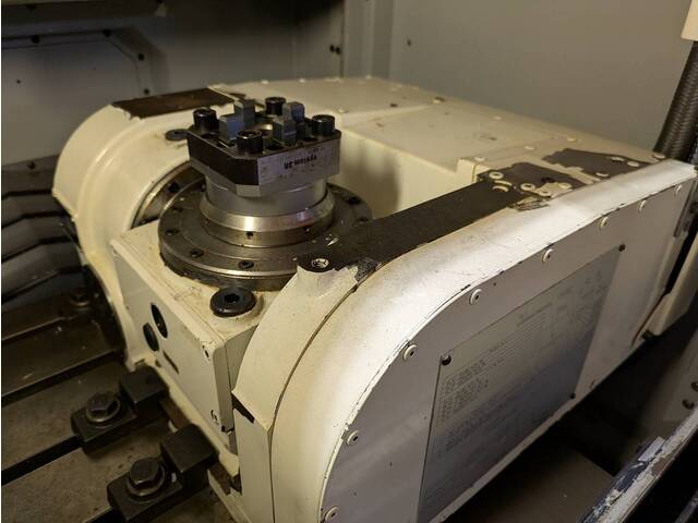 MAKINO V22-5XR Double-column Machining Center Image 6