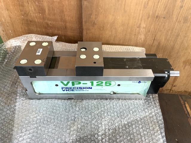 津田駒 VP-125 バイス の画像 1枚目