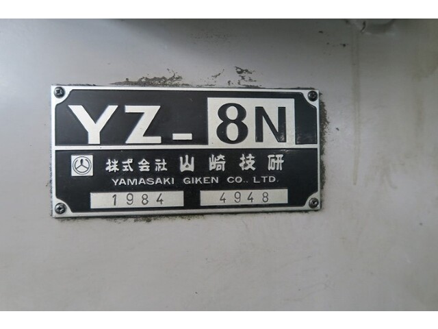 YAMASAKI GIKEN YZ-8N Vertical Milling Machine Image 2