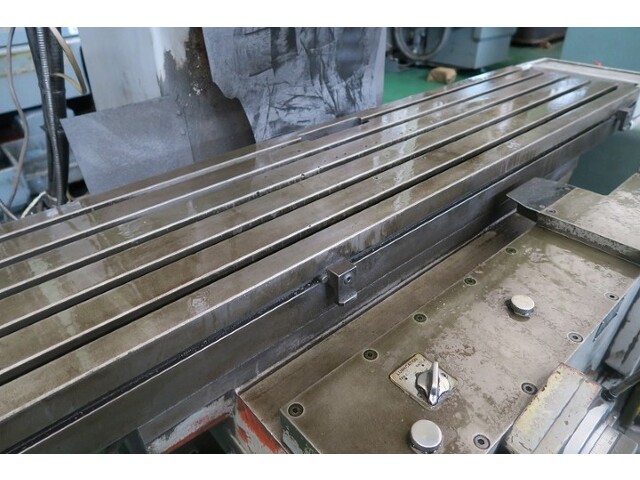 YAMASAKI GIKEN YZ-8N Vertical Milling Machine Image 4