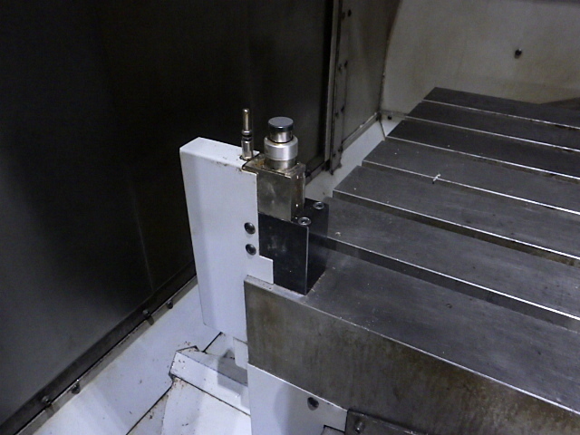 MAKINO V77L Vertical Machining Center Image 13