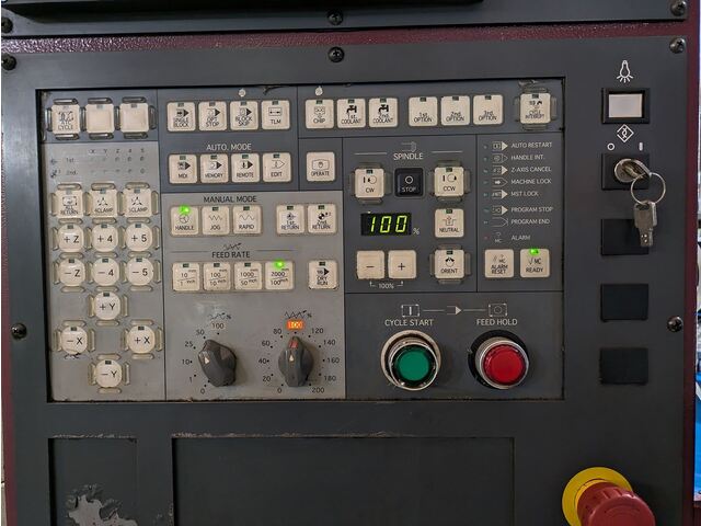 OKK VM600 立型マシニングセンタ の画像 10枚目