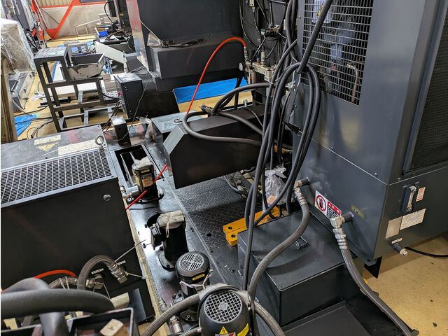 OKK VM600 立型マシニングセンタ の画像 14枚目