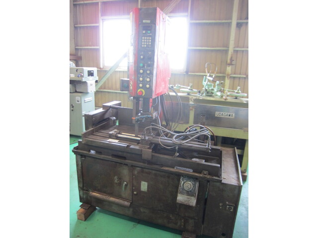 AMADA VM-420 Band Saw Image 1