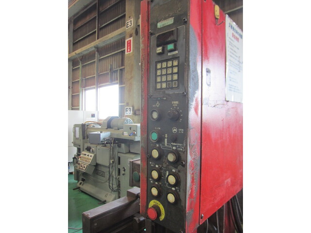 AMADA VM-420 Band Saw Image 3