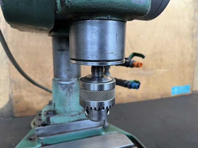 KIRA KTV-1 Desktop Drilling Machine Image 3
