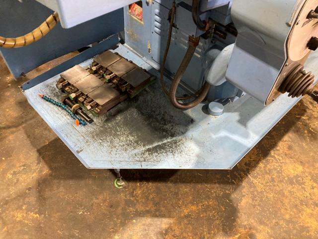 OKK RRM-2V NC Vertical Milling Machine Image 8
