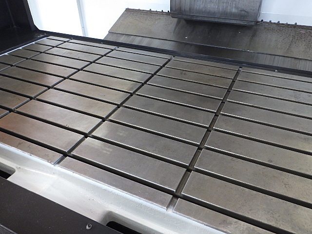 OKK MCV-1260 Vertical Machining Center Image 3