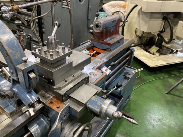Takisawa Machine Tool TAL460X1500 Lathe Image 2