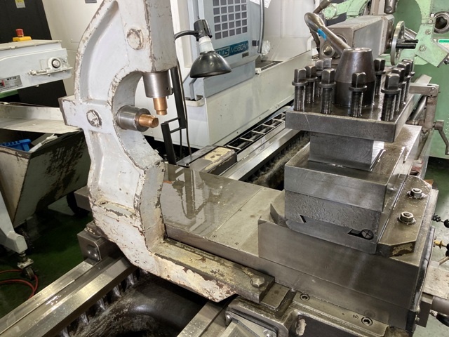 Dainichi Machinery DHK75X300 Lathe Image 3