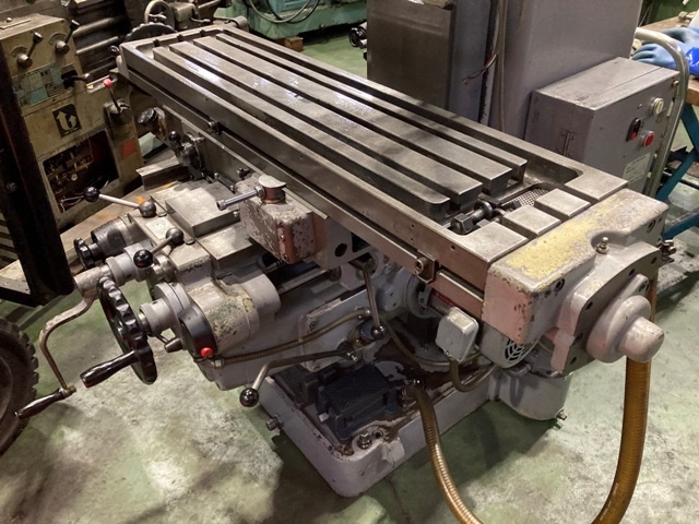 HITACHI SEKI MS-V Vertical Milling Machine Image 2