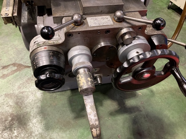 HITACHI SEKI MS-V Vertical Milling Machine Image 6