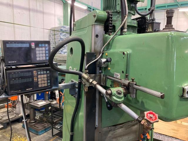 OKK MH-2V Vertical Milling Machine Image 3