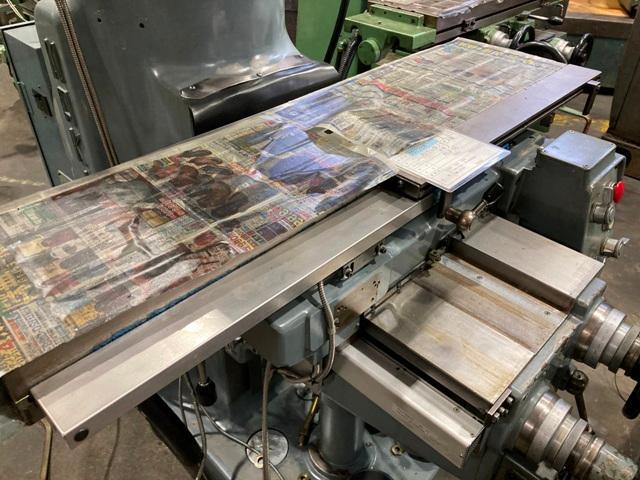 牧野フライス製作所 KSJP-55 立型フライス盤 の画像 3枚目