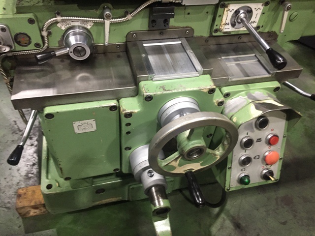 OKK MH-3PⅡ Horizontal Milling Machine Image 4
