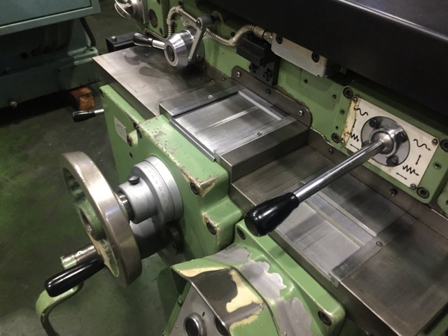 OKK MH-3PⅡ Horizontal Milling Machine Image 7