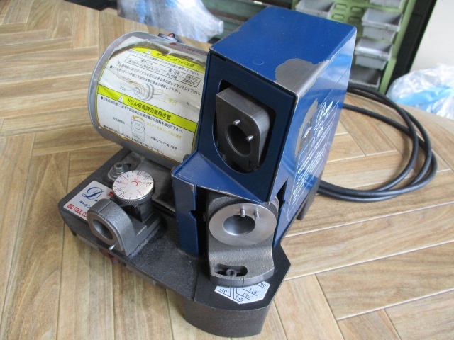 ビック･ツール D-KEN13 工具研削盤 の画像 2枚目